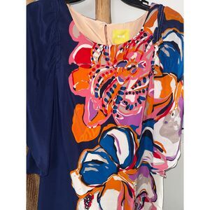 Maeve Medium Silk Floral Shift Dress Knee Length Short Sleeve Round Neck